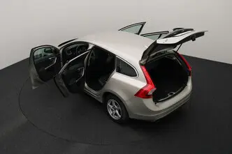 Volvo V60, 2.0, 88 kW, diisel, automaat, esivedu