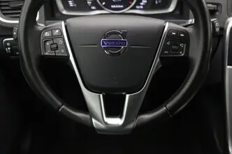 Volvo V60, 2.0, 88 kW, diisel, automaat, esivedu