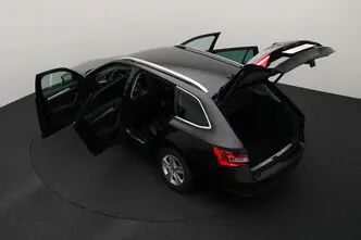 Škoda Superb, 2.0, 110 kW, diesel, automatic, front-wheel drive