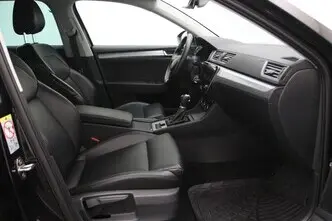 Škoda Superb, 2.0, 110 kW, diesel, automatic, front-wheel drive