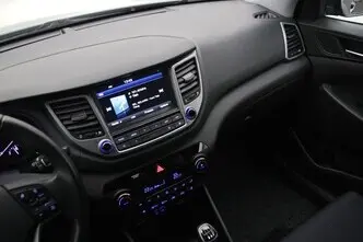 Hyundai Tucson, 1.6, 97 kW, bensiin, manuaal, esivedu
