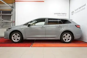 Toyota Corolla, 1.8, 72 kW, гибрид, автомат, передний привод