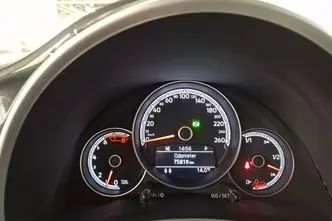 Volkswagen Beetle, 1.4, 110 kW, бензин, автомат, передний привод