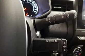 Renault Clio, 1.0, 67 kW, бензин, автомат, передний привод