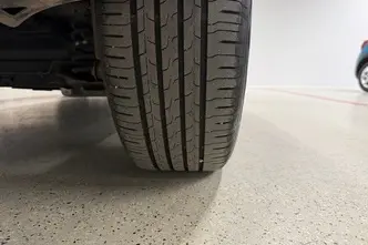 Renault Clio, 0.9, 66 kW, бензин, механическая, передний привод