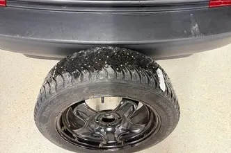 Renault Clio, 0.9, 66 kW, бензин, механическая, передний привод