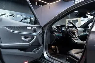 Mercedes-Benz E 220, 2.0, 147 kW, hibrīds, automātiskā, pilnpiedziņa