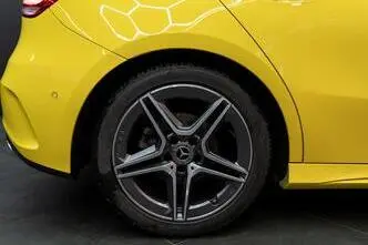 Mercedes-Benz A 180, 1.3, 100 kW, benzīns, automātiskā, priekšējā piedziņa