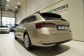 Škoda Octavia, 1.5, 110 kW, гибрид, автомат, передний привод