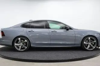 Volvo S90, 2.0, 173 kW, hybrid, automatic, four-wheel drive