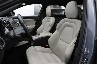 Volvo S90, 2.0, 173 kW, hybrid, automatic, four-wheel drive