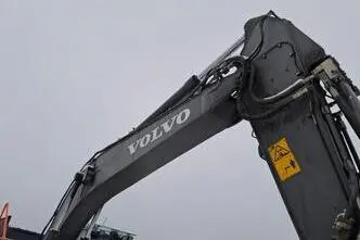 Volvo EC220E