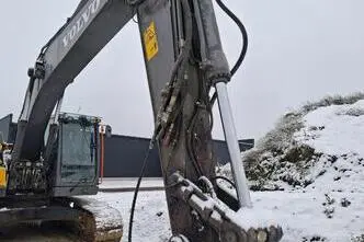 Volvo EC220E