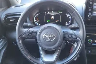 Toyota Yaris Cross, 1.5, 68 kW, hübriid, automaat, esivedu