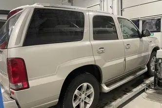 Cadillac Escalade, 6.0, 257 kW, benzīns, automātiskā, pilnpiedziņa