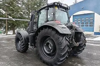 Valtra T255, 7.4, 198 kW, diesel, automatic, four-wheel drive