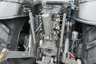 Valtra T255, 7.4, 198 kW, diesel, automatic, four-wheel drive