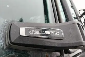 Valtra T255, 7.4, 198 kW, diesel, automatic, four-wheel drive