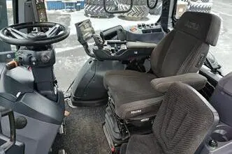 Valtra T255, 7.4, 198 kW, diesel, automatic, four-wheel drive