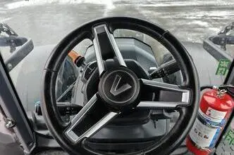 Valtra T255, 7.4, 198 kW, diesel, automatic, four-wheel drive