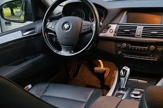 BMW X5, 3.0, 173 kW, diesel, automatic, four-wheel drive