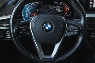 BMW 520, 2.0, 121 kW, diesel, automatic, rear-wheel drive