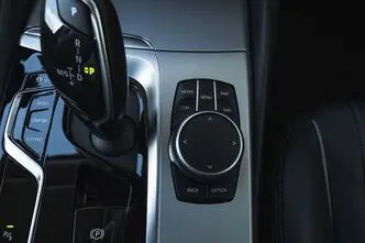 BMW 520, 2.0, 121 kW, diesel, automatic, rear-wheel drive