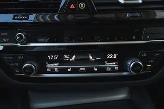 BMW 520, 2.0, 121 kW, diesel, automatic, rear-wheel drive