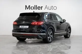 Volkswagen Touareg, 3.0, 250 kW, plug-in hybrid, automatic, four-wheel drive