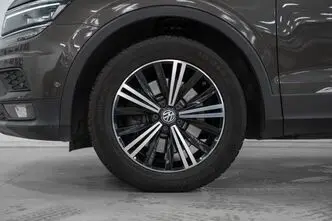 Volkswagen Tiguan, 2.0, 140 kW, petrol, automatic, four-wheel drive
