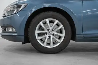 Volkswagen Passat, 1.4, 92 kW, petrol, automatic, front-wheel drive