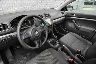 Volkswagen Golf, 1.6, 77 kW, diesel, manual, front-wheel drive