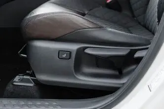 Toyota C-HR, 1.2, 85 kW, petrol, automatic