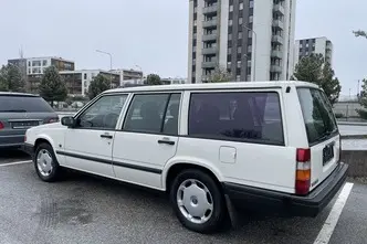 Volvo 940, 2.4, 96 kW, benzinas, automatinė, galiniai varomieji ratai