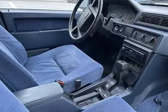 Volvo 940, 2.4, 96 kW, benzinas, automatinė, galiniai varomieji ratai