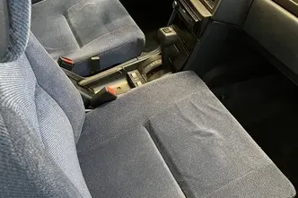 Volvo 940, 2.4, 96 kW, benzinas, automatinė, galiniai varomieji ratai