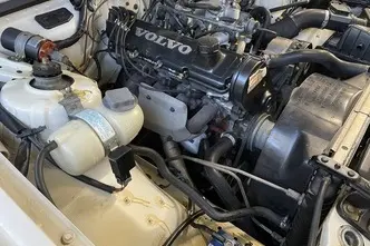 Volvo 940, 2.4, 96 kW, benzinas, automatinė, galiniai varomieji ratai