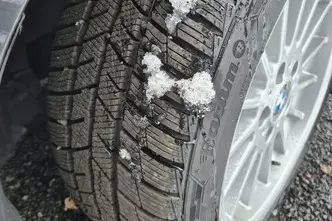 BMW 325, 2.5, 160 kW, benzīns, manuālā, aizmugurējā piedziņa