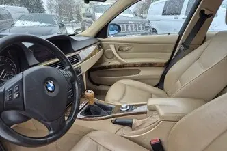 BMW 325, 2.5, 160 kW, benzīns, manuālā, aizmugurējā piedziņa