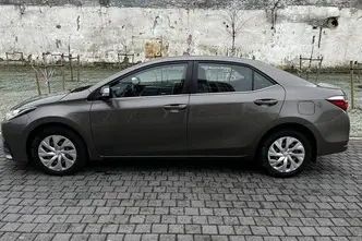 Toyota Corolla, 1.6, 97 kW, benzīns, manuālā, priekšējā piedziņa