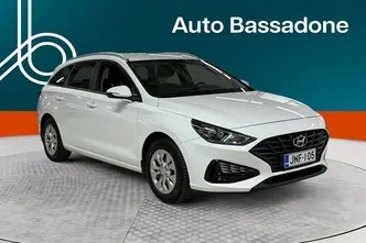 Hyundai i30, 1.5, 80 kW, бензин, механическая, передний привод