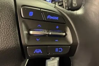 Hyundai i30, 1.5, 80 kW, бензин, механическая, передний привод