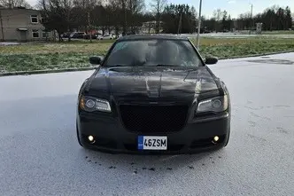 Chrysler 300C, 3.6, 218 kW, bensiin+lpg, automaat, tagavedu