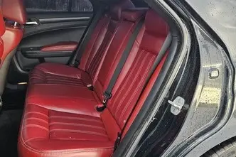 Chrysler 300C, 3.6, 218 kW, bensiin+lpg, automaat, tagavedu