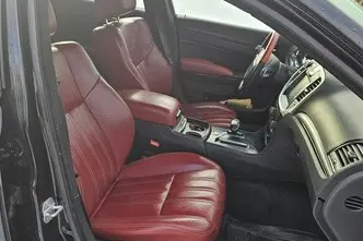 Chrysler 300C, 3.6, 218 kW, bensiin+lpg, automaat, tagavedu