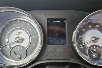 Chrysler 300C, 3.6, 218 kW, bensiin+lpg, automaat, tagavedu