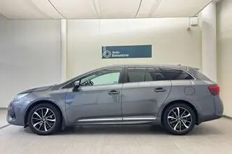 Toyota Avensis, 1.8, 108 kW, бензин, автомат, передний привод