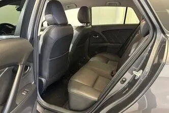 Toyota Avensis, 1.8, 108 kW, бензин, автомат, передний привод