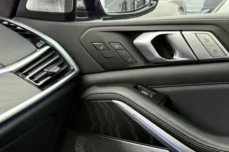 BMW X7, 3.0, 250 kW, hübriid, automaat, nelikvedu