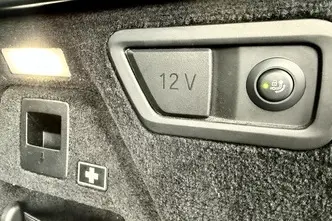 BMW X7, 3.0, 250 kW, hübriid, automaat, nelikvedu